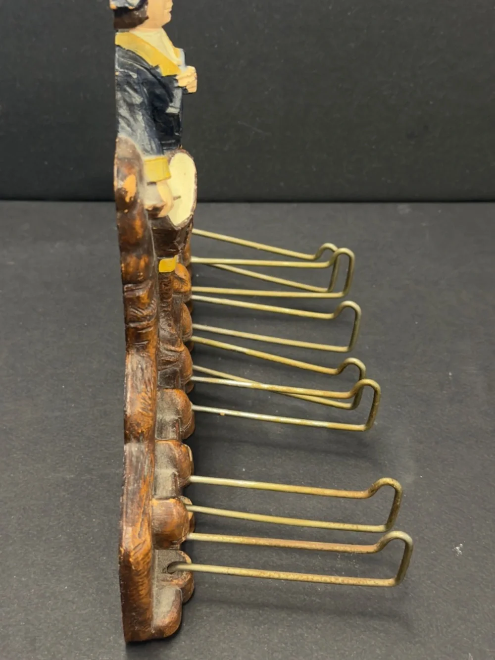 Vintage Mid Century Syroco Colonial Drummer Wall Belt Scarf Hook Rack
